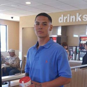 Meet your Posher, Julian